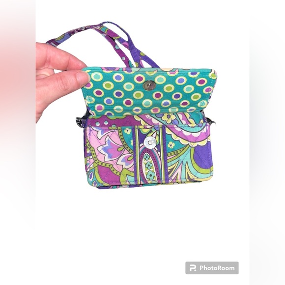 EUC Vera Bradley RFID All in One Crossbody Bag Wallet in Classic Paisley Purple - Picture 4 of 6